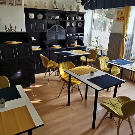 Oda ve Kahvaltı A Kis Tobias Gastro & Wellness